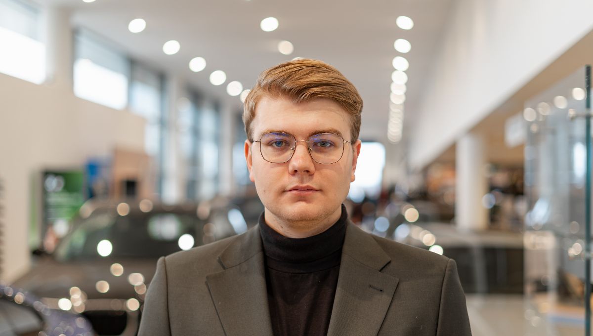 Dawid Karbowski Młodszy Doradca ds. Sprzedaży Samochodów Używanych